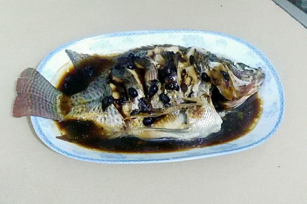 豆豉蒸福寿鱼的做法图解4