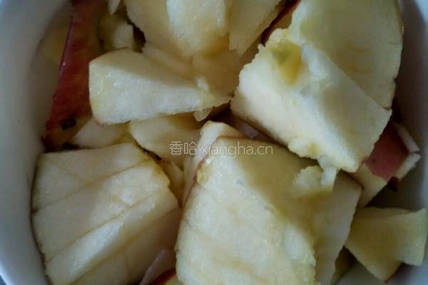 黑豆苹果豆浆的做法图解2