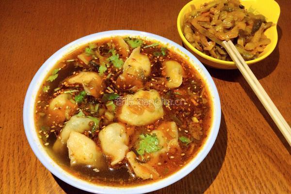 〖 酸汤水饺 〗