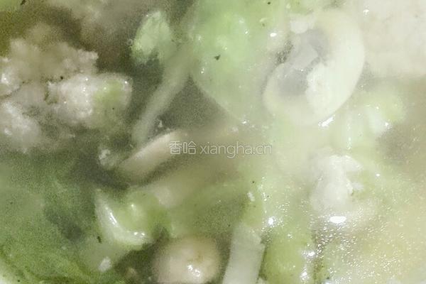 平菇丸子汤的做法图解7
