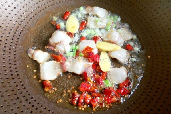 木耳炒肉的做法图解5