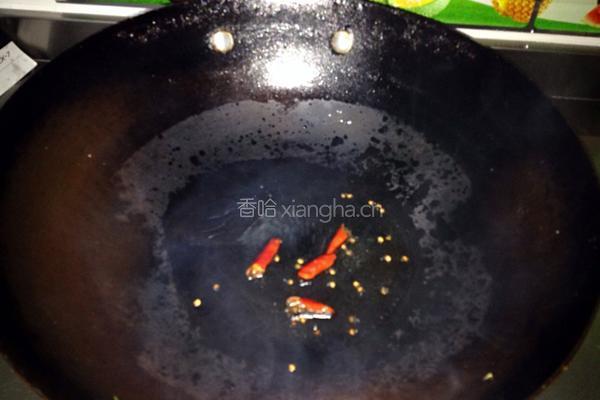 凉拌芹菜的做法图解4
