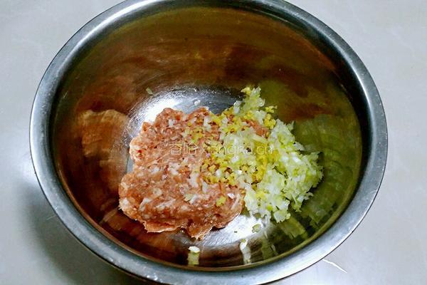 香菇酿肉的做法图解5