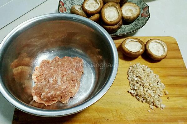 香菇酿肉的做法图解4