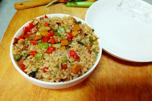 酱丁炒饭的做法图解9
