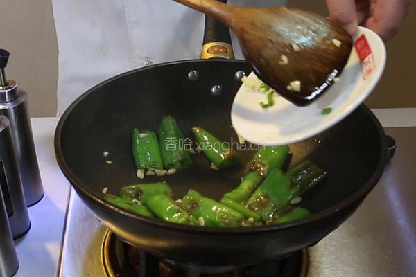 尖椒荷包蛋的做法图解6
