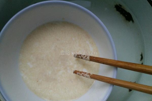 电饭锅做蛋糕🎂详细教程😊的做法图解1