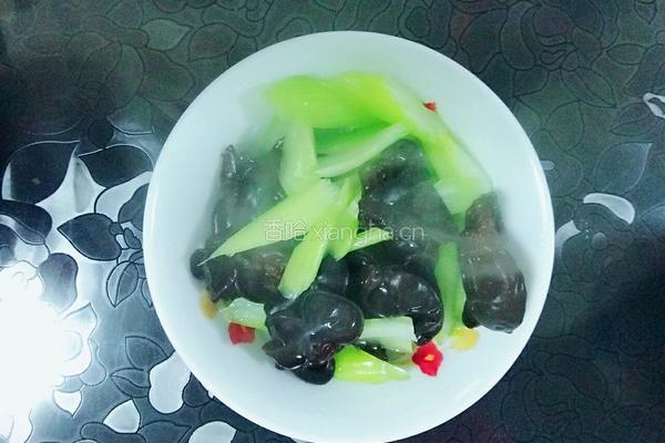 木须西芹木耳的做法图解4