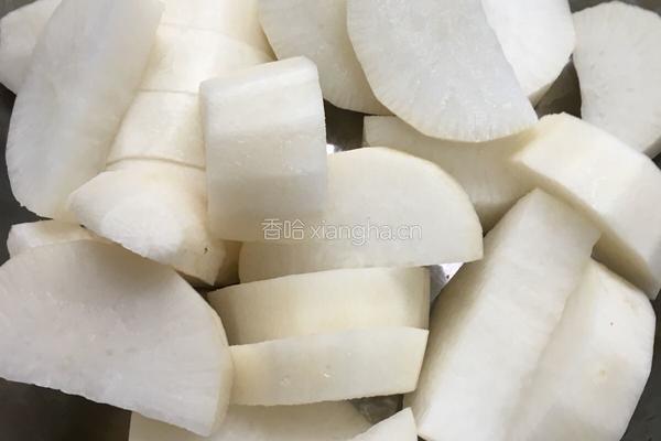 鱿鱼干煲五花肉的做法图解3