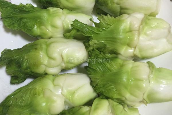 儿菜腊肉拌饭的做法图解1