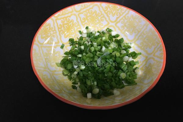 葱花鸡蛋土豆卷的做法图解4