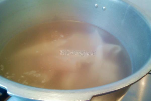 水晶猪皮冻的做法图解4