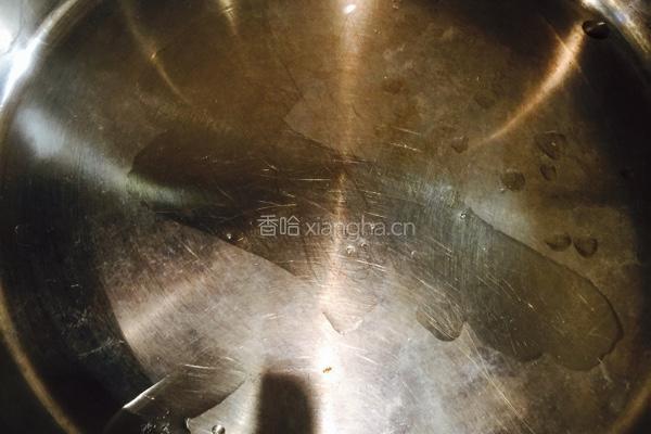 椰子油煎鸡蛋白的做法图解1