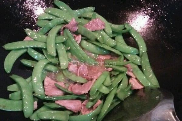 兰豆炒肉片的做法图解3