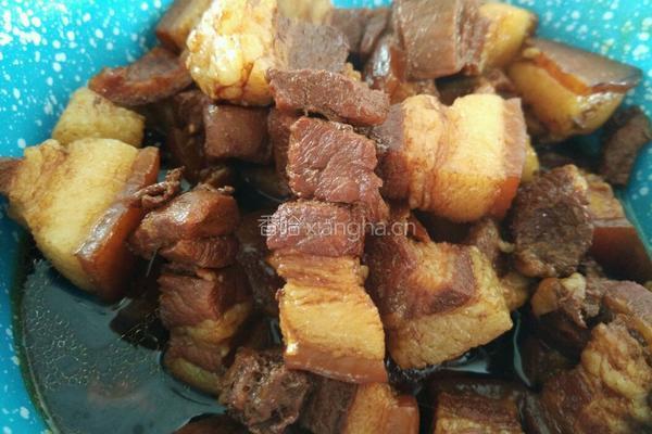 电饭锅红烧肉简单实用的做法图解8