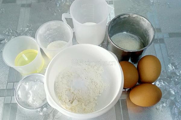 果酱樱花蛋糕卷的做法图解1