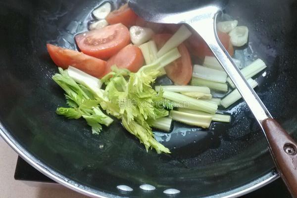 蕃茄煮乌鱼的做法图解6
