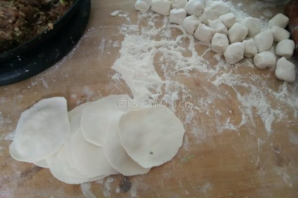 羊肉饺子的做法图解6