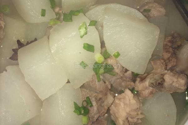 萝卜炖排骨汤