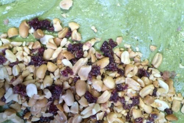 抹茶味牛轧糖的做法图解6