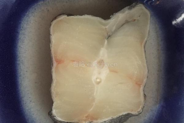 煎鳕鱼 的做法图解1