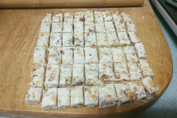麦片牛扎糖的做法图解13