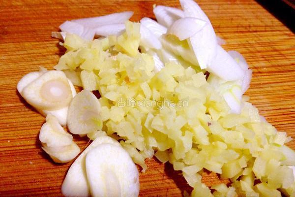 培根芹菜炒杂蔬的做法图解4