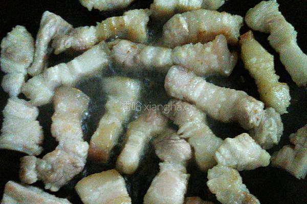 五花肉烧豆腐干的做法图解3