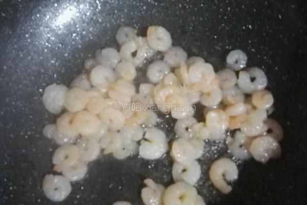 虾仁炒蛋清的做法图解5