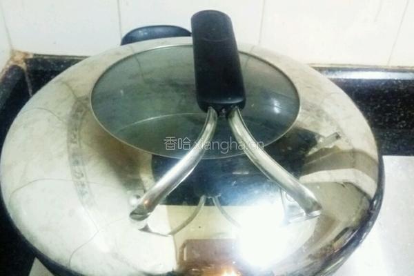 红酒鸡翅的做法图解7