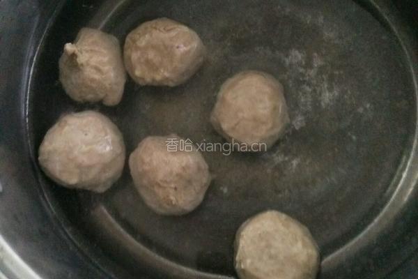 牛肉丸紫菜汤的做法图解3