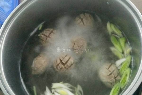 牛肉丸紫菜汤的做法图解5