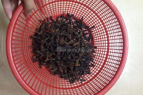 干豆角炖肉的做法图解1