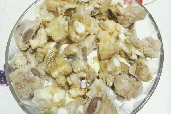 香芋蒸排骨的做法图解3