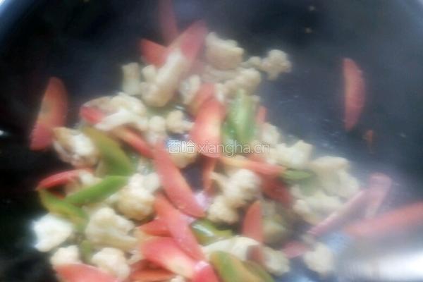 菜花瘦肉的做法图解8