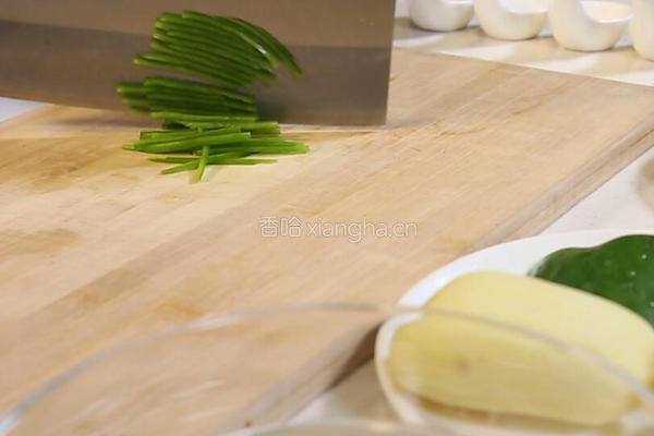 香辣土豆丝的做法图解1