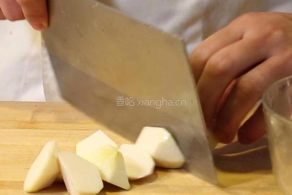 芋头蒸排骨的做法图解1