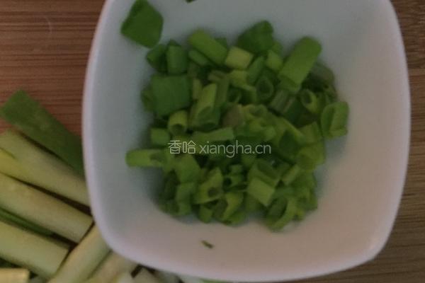 清蒸鲫鱼的做法图解3