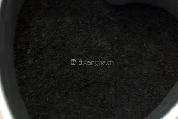 时尚妈妈教你做黄瓜酸奶慕斯的做法图解1