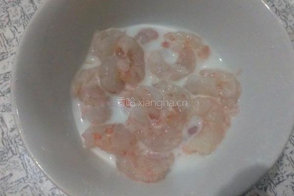 番茄虾仁豆腐的做法图解3