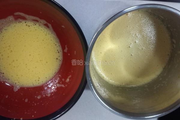 戚风纸杯蛋糕的做法图解3