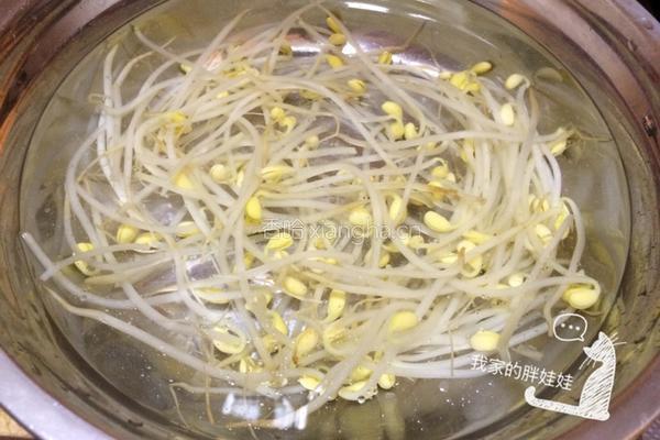 裙带菜拌黄豆芽（韩式拌菜口味）的做法图解3