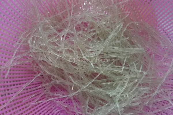 粉丝白菜烩火腿的做法图解2
