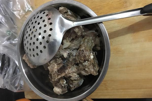 清炖排骨的做法图解3