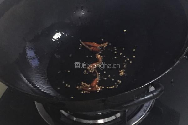 酸酸甜甜辣黄瓜 的做法图解3