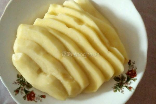 土豆泥沙拉的做法图解1