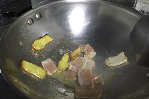 肉片炒菜椒的做法图解5