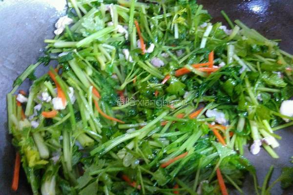 芹菜炒肉丝的做法图解6