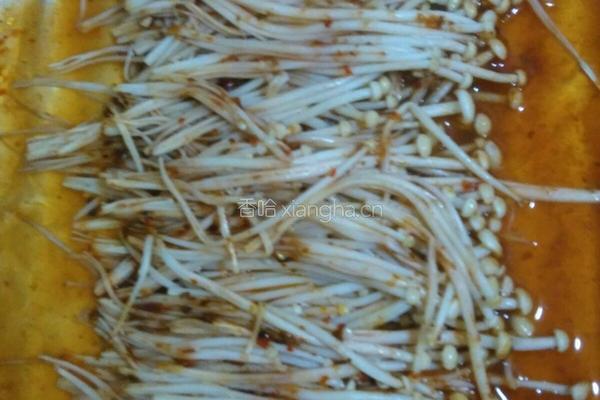 麻辣金针菇的做法图解3