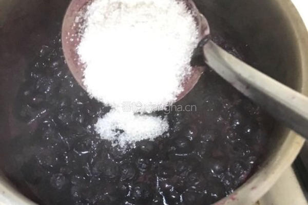 自制蓝莓酱的做法图解4